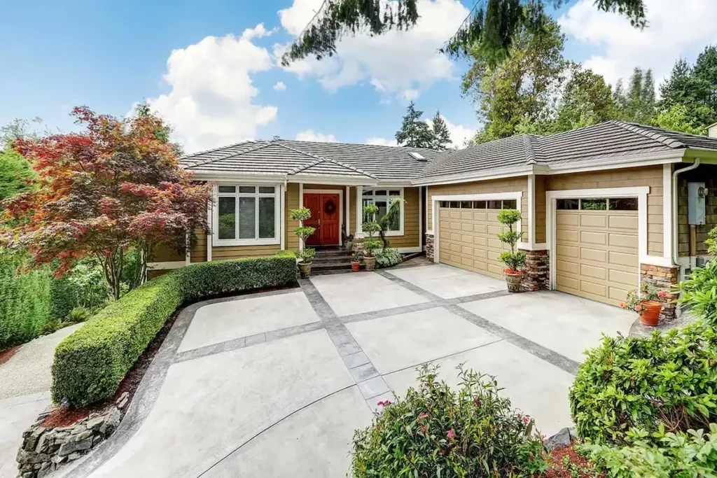 residential-concrete-driveway.jpeg-2